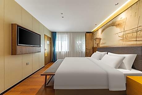 Junior Suite One Bedroom