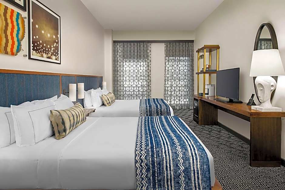 The Troubadour Hotel New Orleans