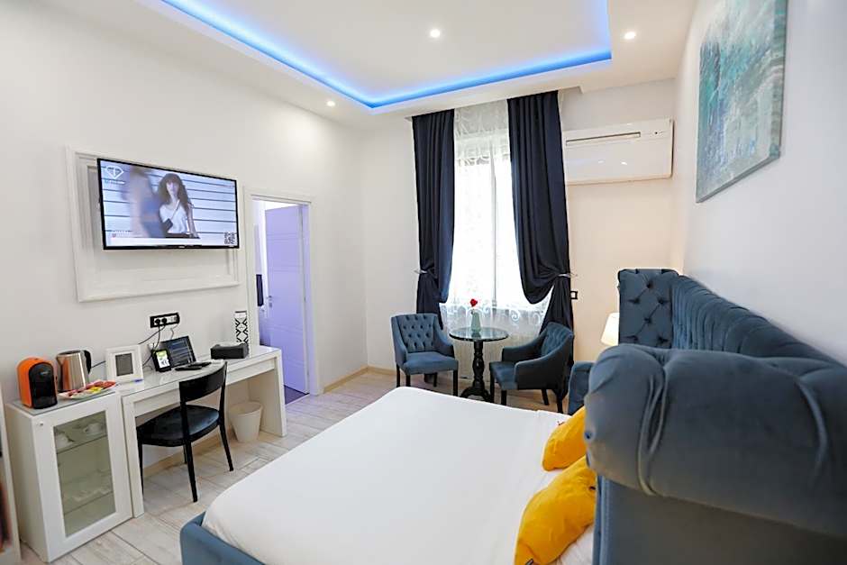 Escape Luxury Suite - CA Domus Collection