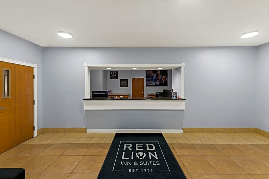 Red Lion Inn & Suites Gretna
