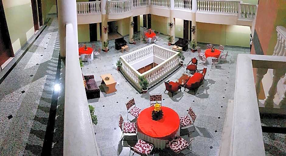 Hotel Mangal Regency