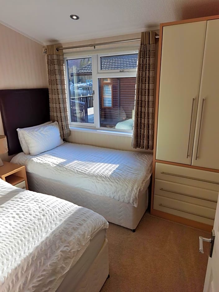 Bonnie Banks Lodge Ardlui