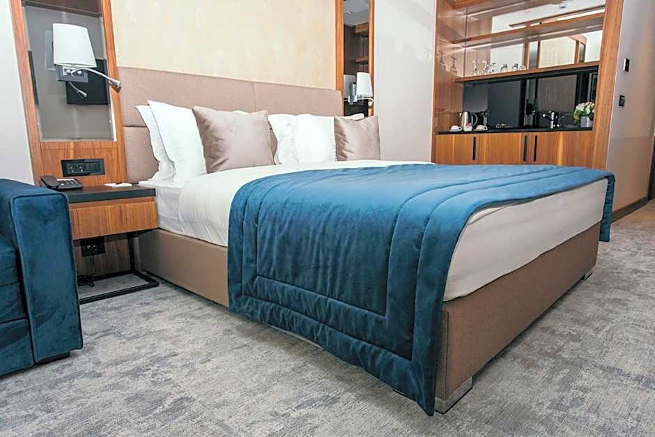 Central Point Hotel Beograd