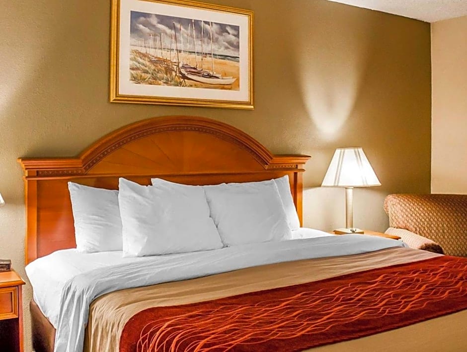 Quality Inn Huron