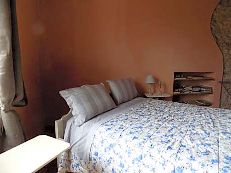 Deluxe Two-Bedroom Apartment