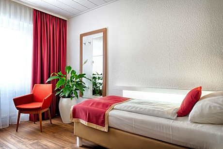Large Single Room