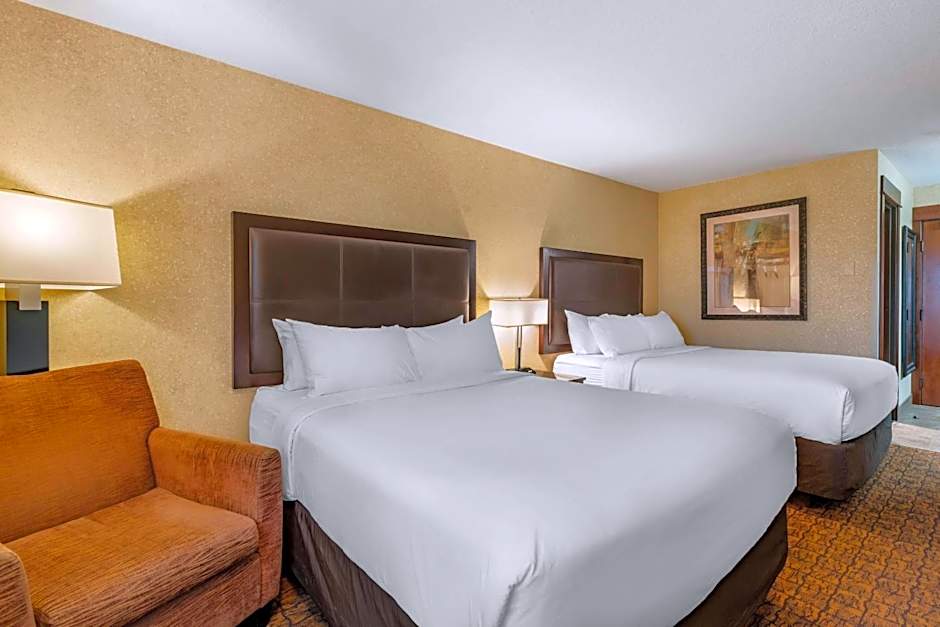 Lloyd Hotel Astoria Bayfront, an Ascend Collection Hotel