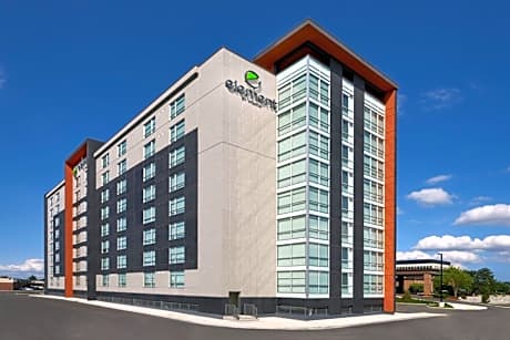 Element Toronto Airport