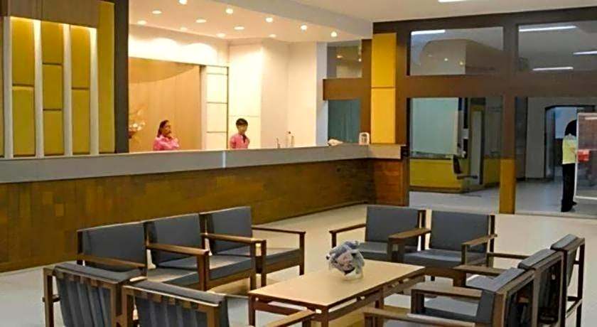 Ubon Hotel