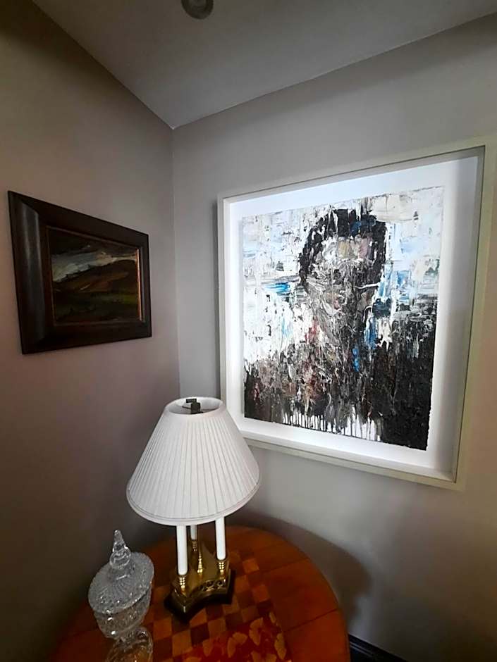 Mary's Court Guest House - Mairlys