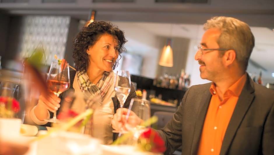 Hotel Locker & Legere