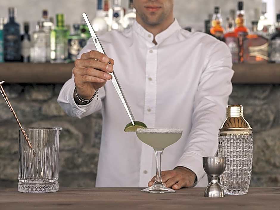 Ezio Bo Luxury Living