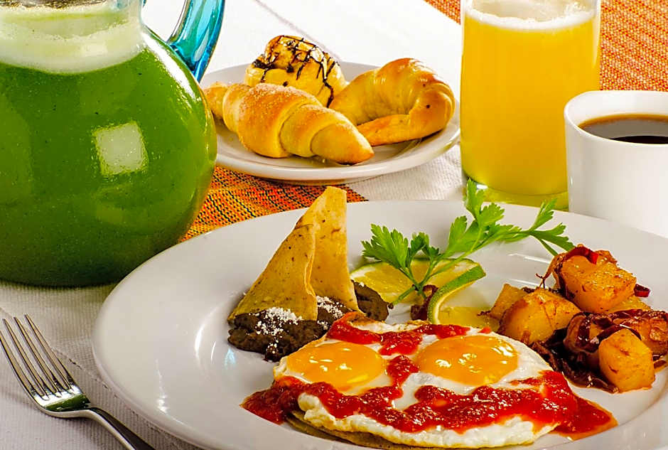 Mayaland Hotel & Bungalows