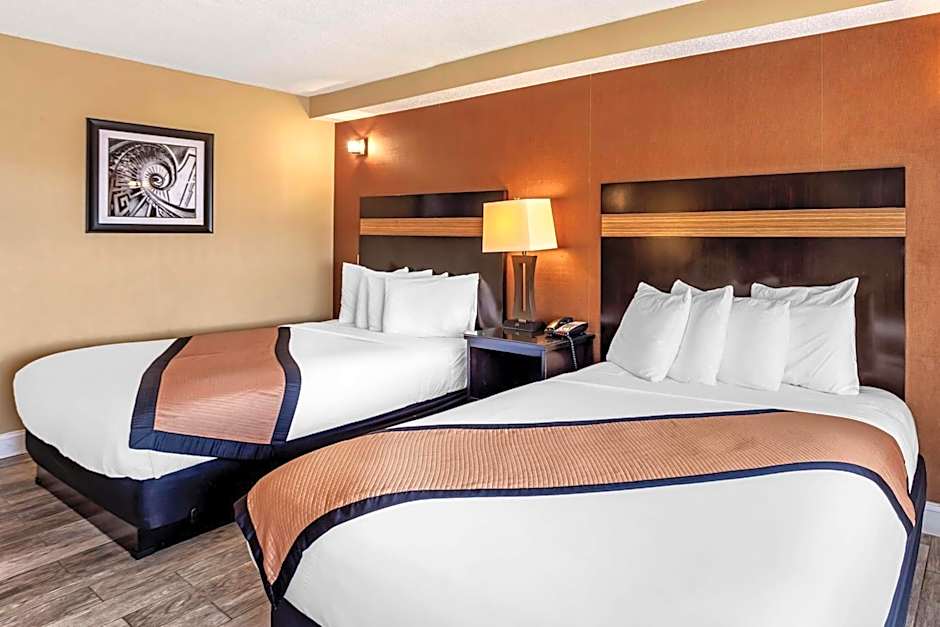 Best Western Plus Newark Airport West