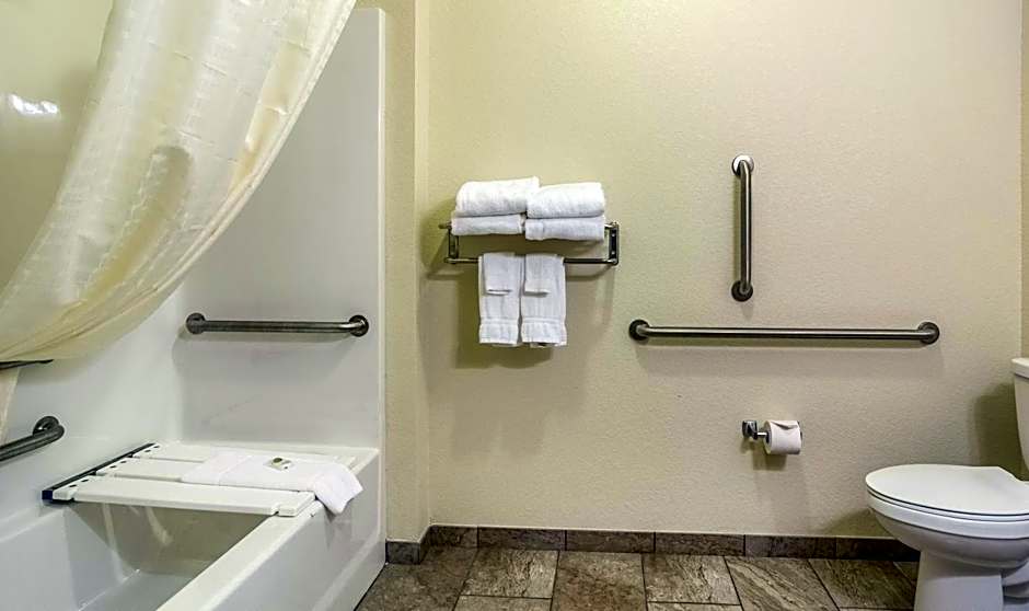 Cobblestone Inn & Suites - Altamont