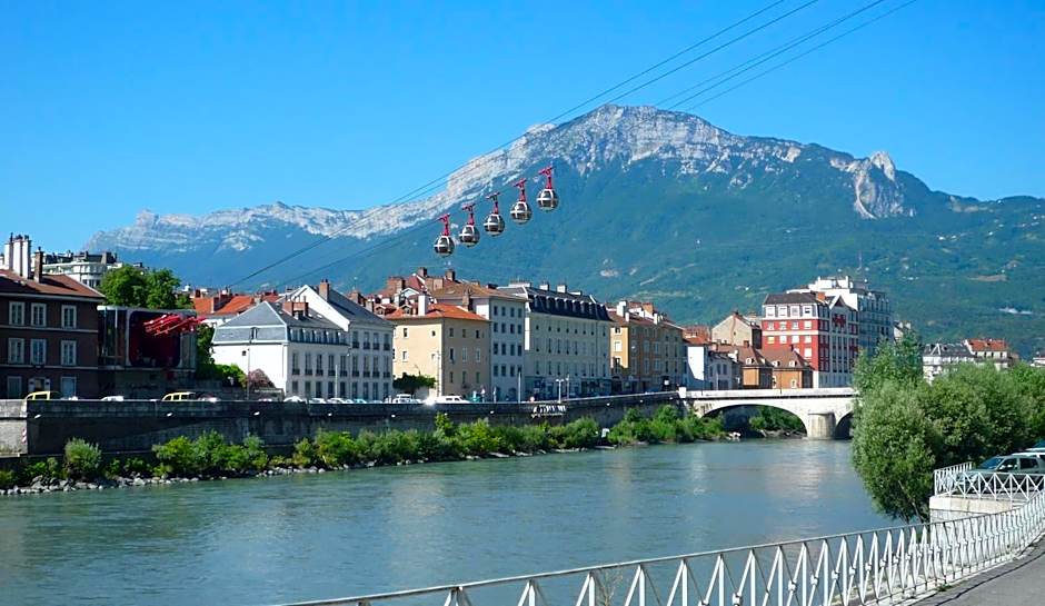 greet hotel Grenoble Centre Gare