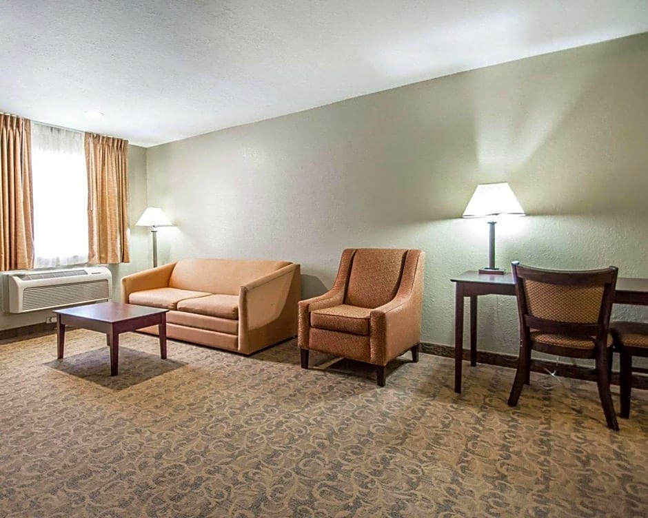 Quality Inn & Suites Kissimmee