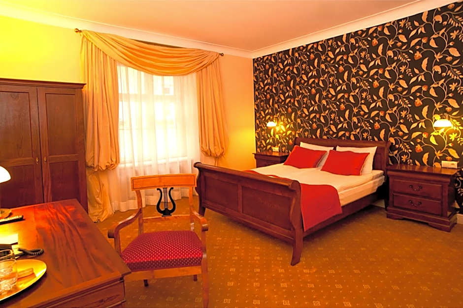 Hotel Kolegiacki
