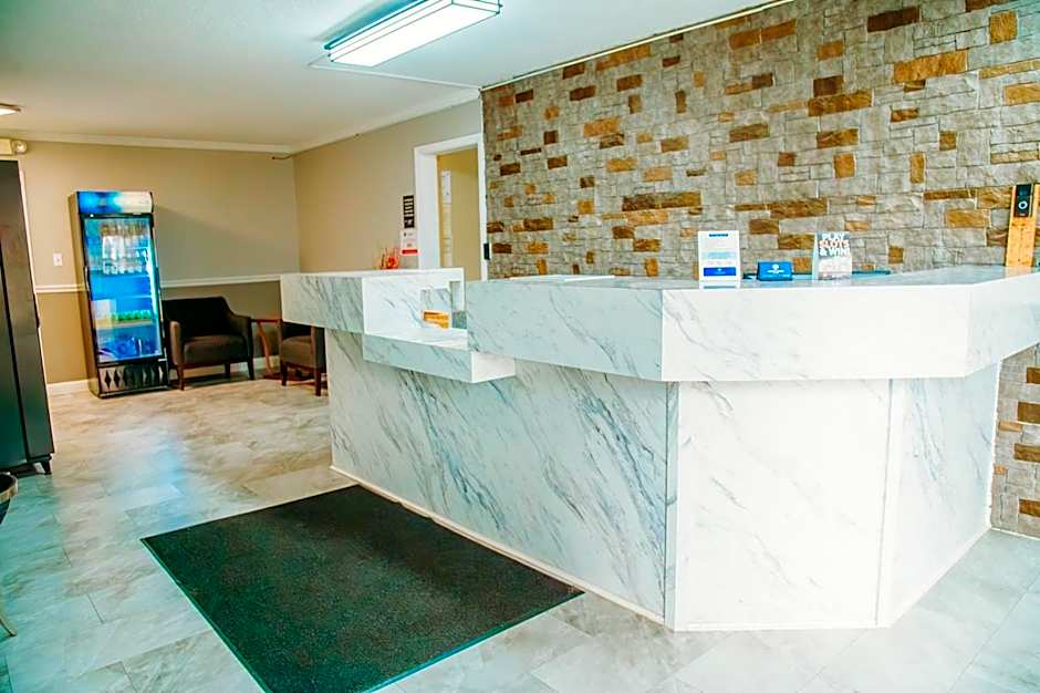 Country Garden & Suites-Benton