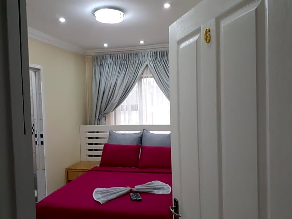 Ekaya Palace Guest House