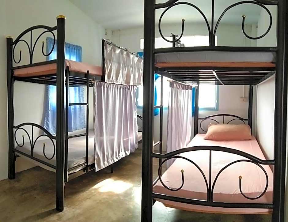 The Dreamcatcher Hostel Nathon SamuiSunset