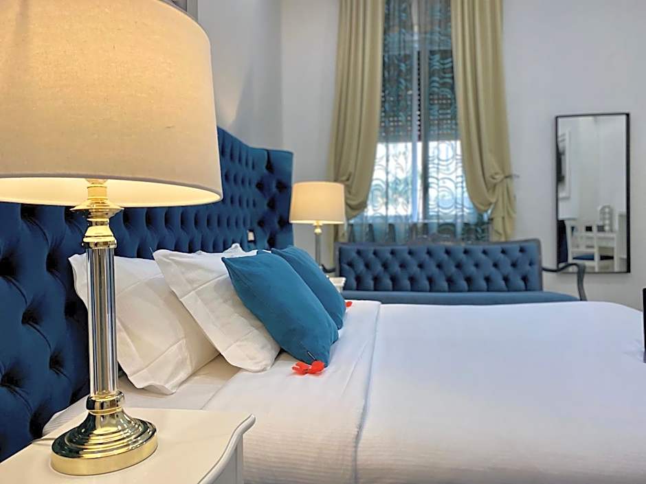 Escape Luxury Suite - CA Domus Collection