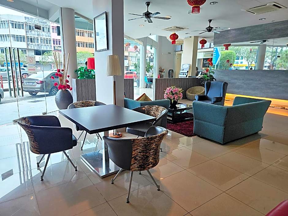 Swing & Pillows @ Bandar Kuantan