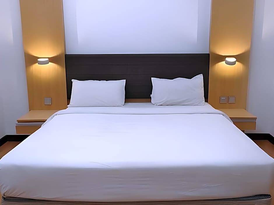 Imperial Suites Miri @ Diamond Tower Bay Resort Condominium