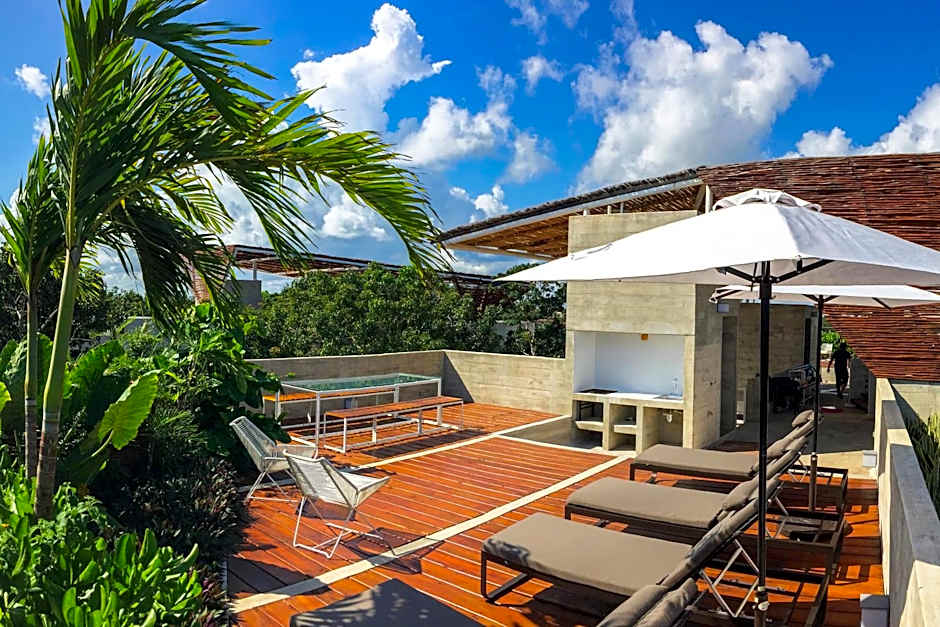 Casa de Piedra Tulum