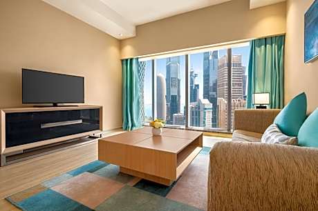 One-Bedroom Apartment with Sea View