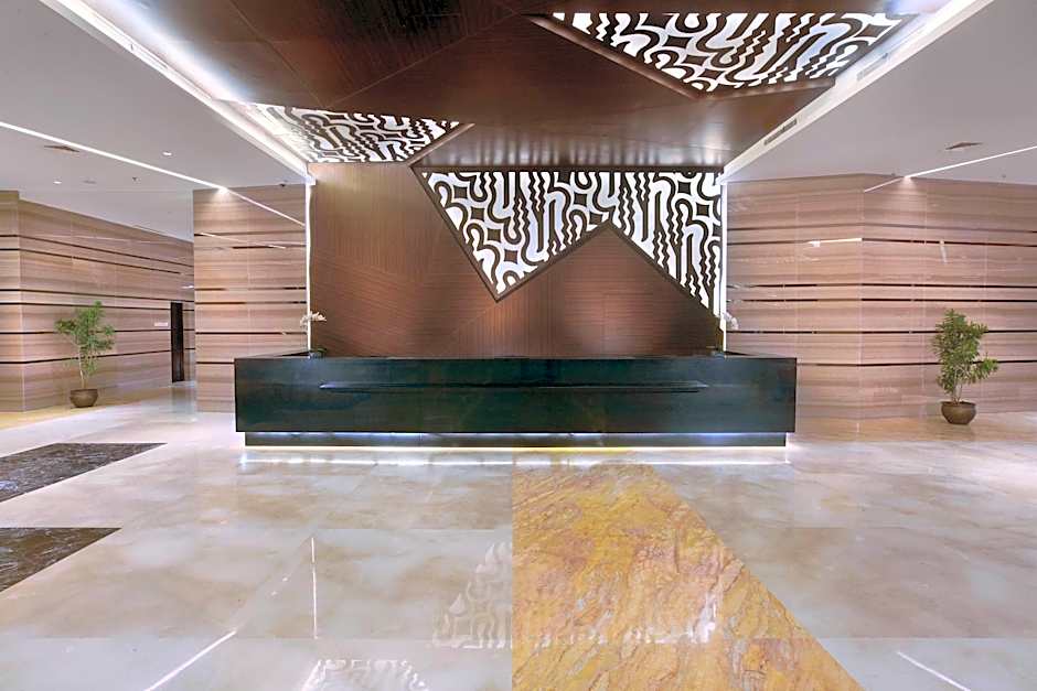 The Alana Hotel and Convention Center  Solo by ASTON