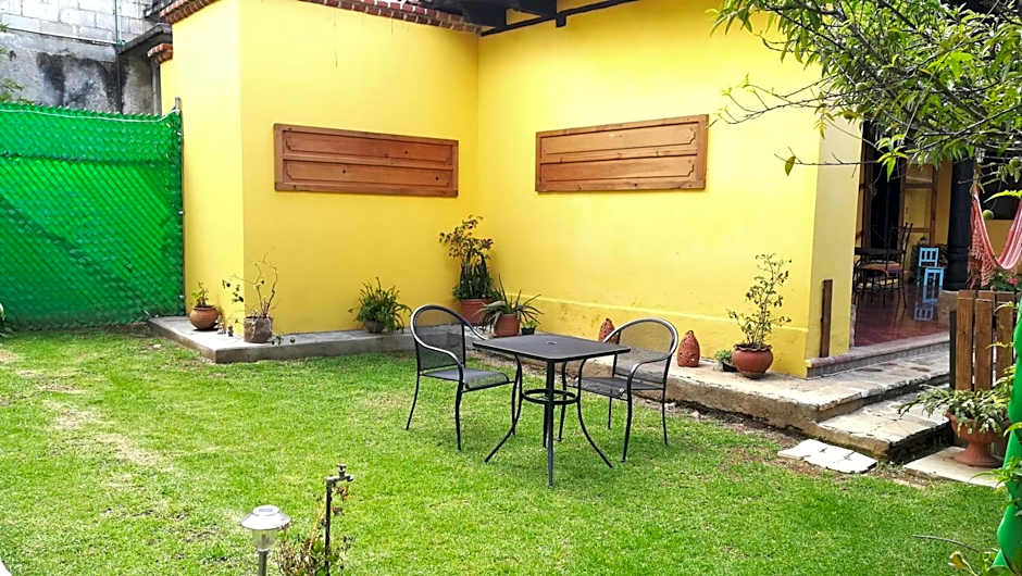 Hotel Ocho Barrios