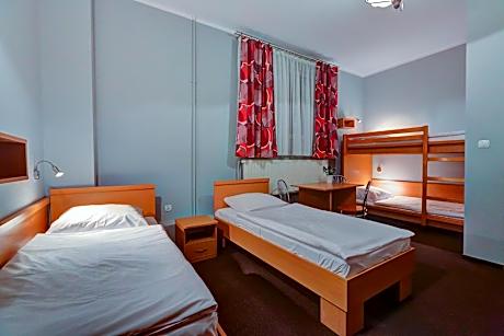 Standard Triple Room with Private Bathroom
