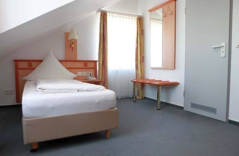 Hotel Wetterau - Self-Check-In