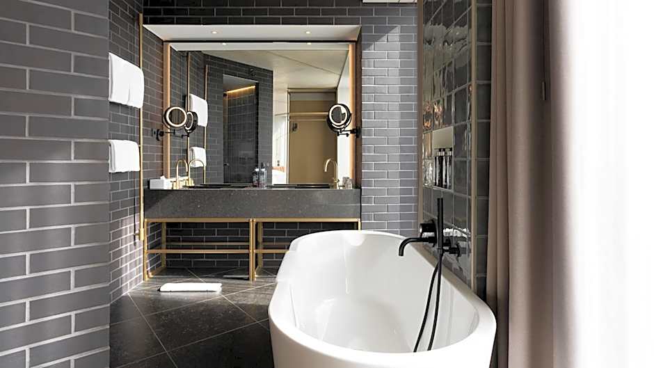 Ruby Emma Hotel Amsterdam By IHG