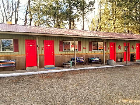 Outpost Motel on the River