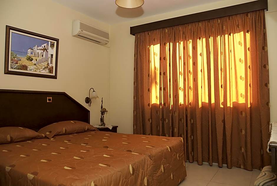 Kotzias Beach Apartments