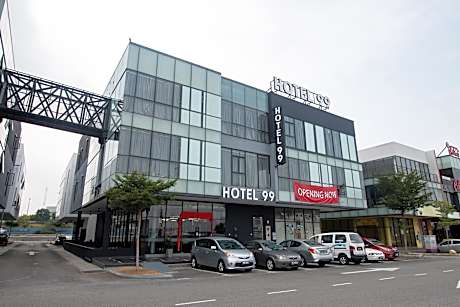 Hotel 99 Sepang KLIA