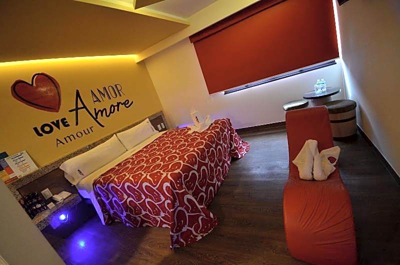 Hotel La Villa - Solo Adultos