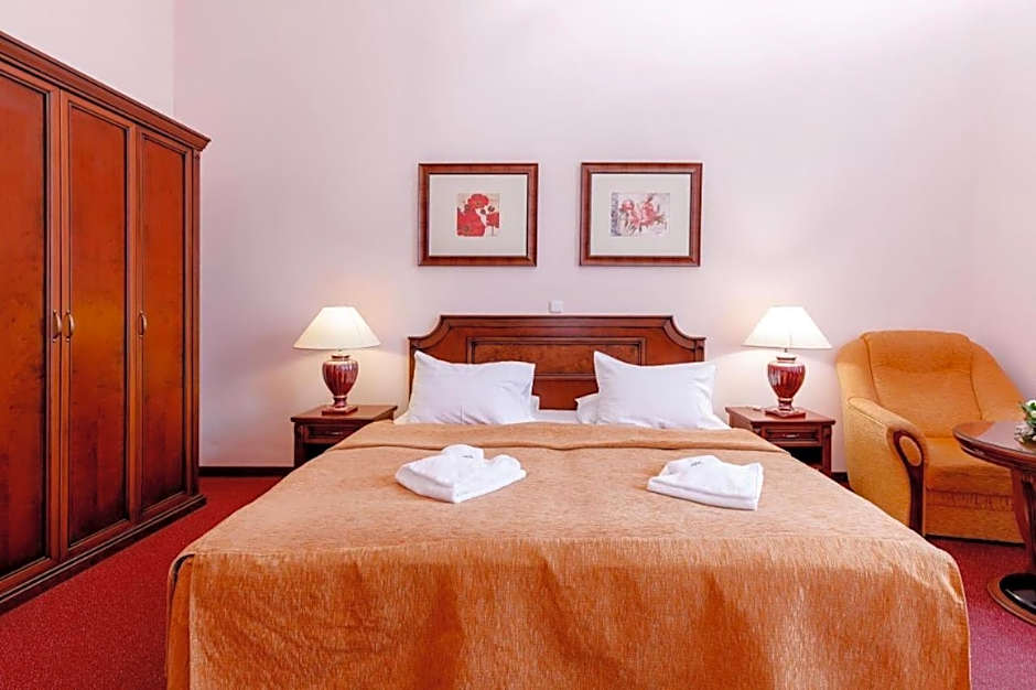 Hotel Ester