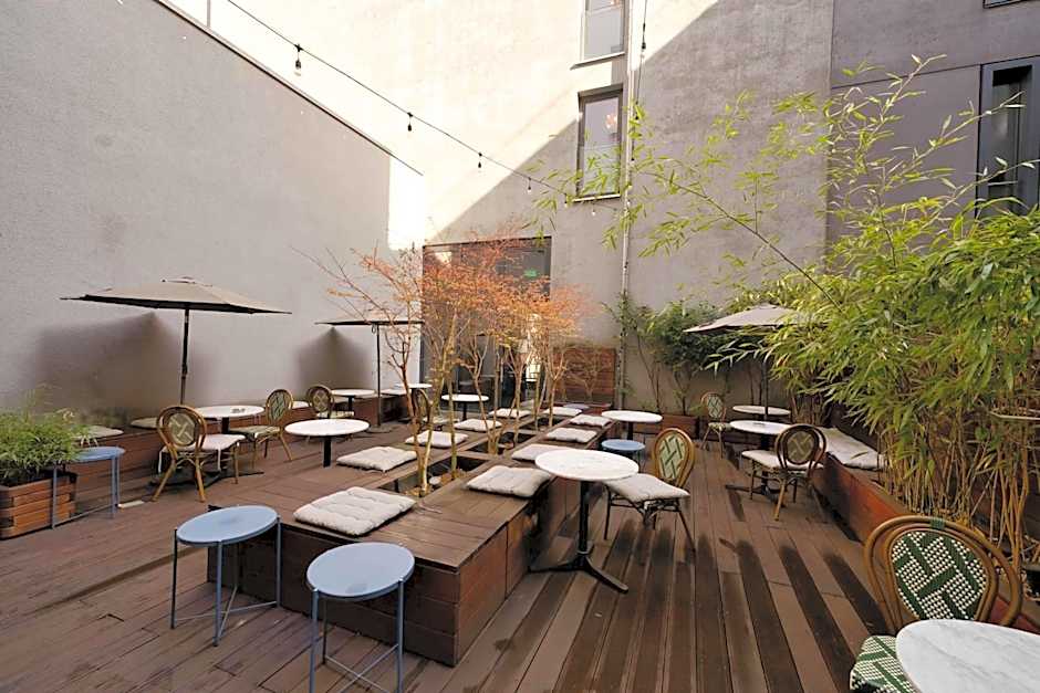 AMANO HOME Apartments