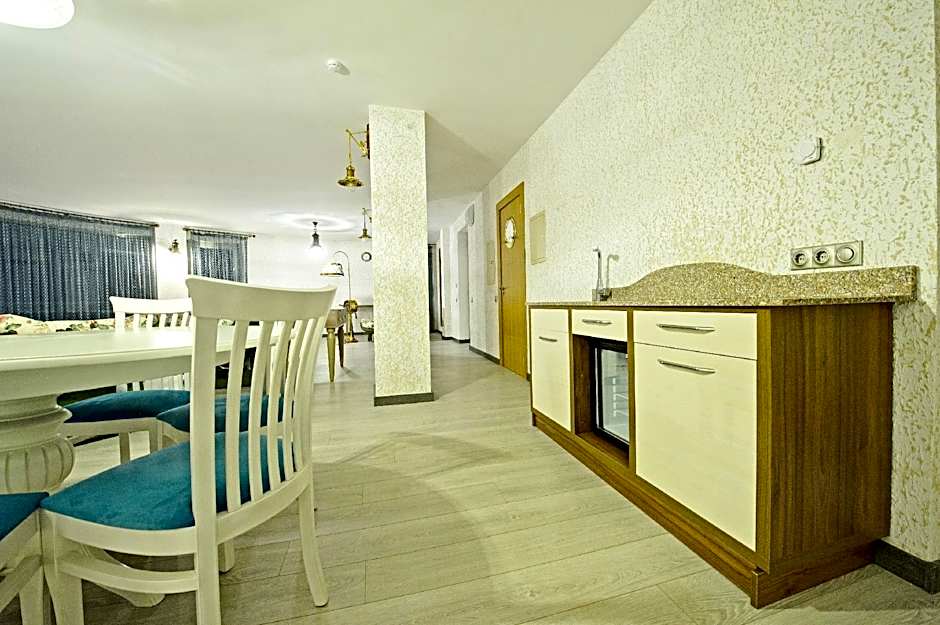 Castello Mare Hotel