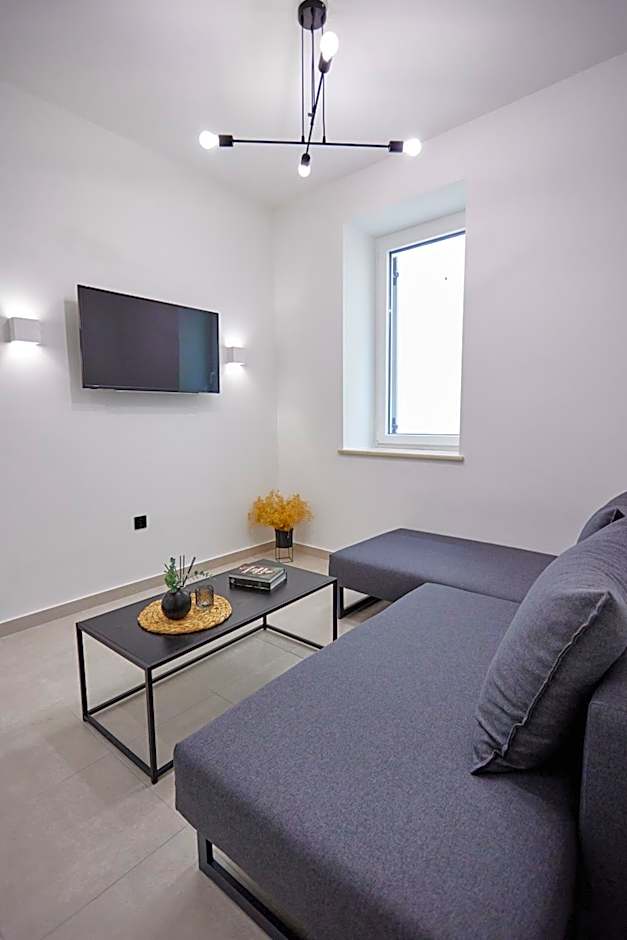 Vasilicari Apartments