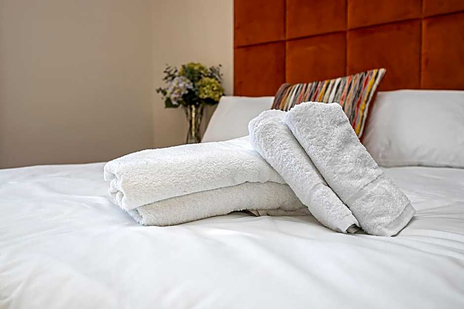 Pages Hotel and Guesthouse