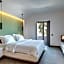 Elements Cozy Suites Pyrgos