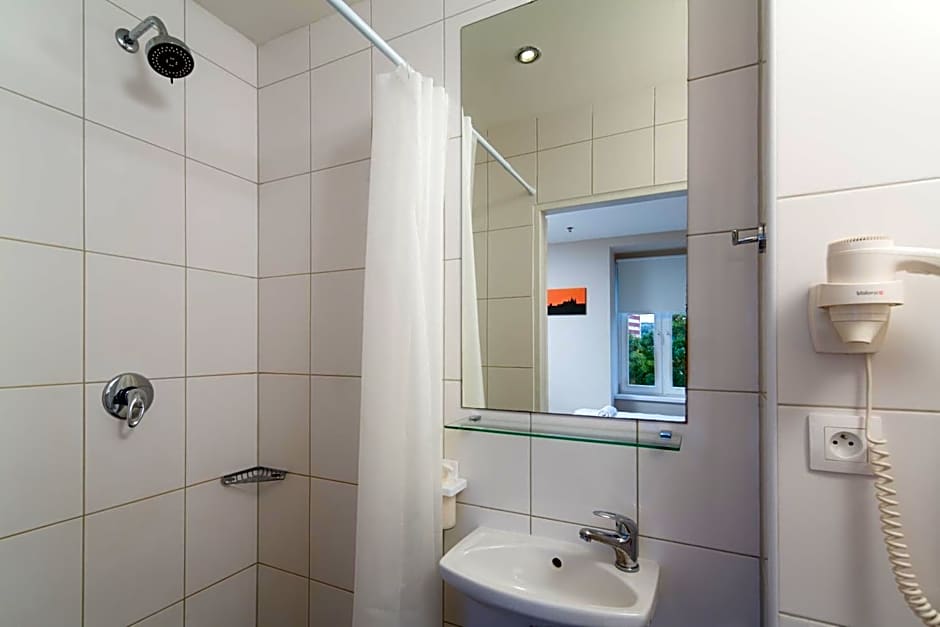 Minimino hotel