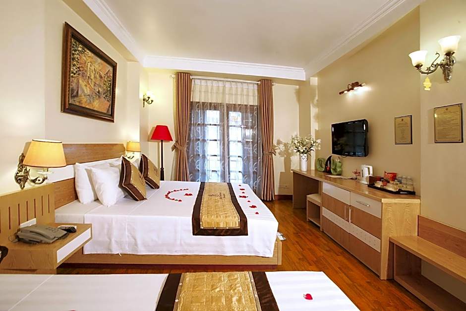 Hanoi House Hotel & Travel