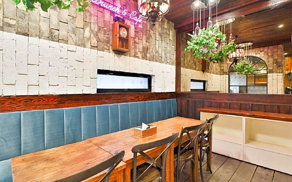 February Boutique Hotel Hwanggeum