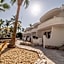 Club el Moro Hotel Suites