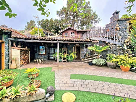 Finca Los Loros Icod de los Vinos by HRTenerifeNet